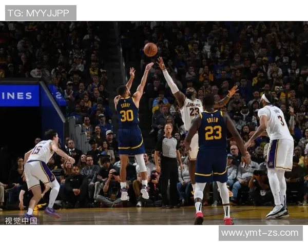 湖人主控活塞一役砍下三双,创近期新高